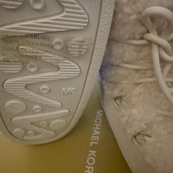 Michael Kors boots Zelda Sherpa US 10 - Picture 6 of 10